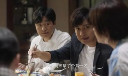 老张吃瓜看娱乐圈小说,揭秘娱乐圈背后的秘密与风云